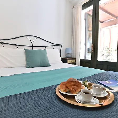Izzhome Terrace Apartman *