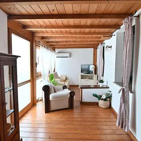 Izzhome Terrace Pula