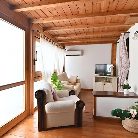 Izzhome Terrace Appartamento Pula